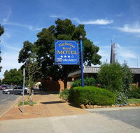 Nicholas Royal Motel - Accommodation Coffs Harbour