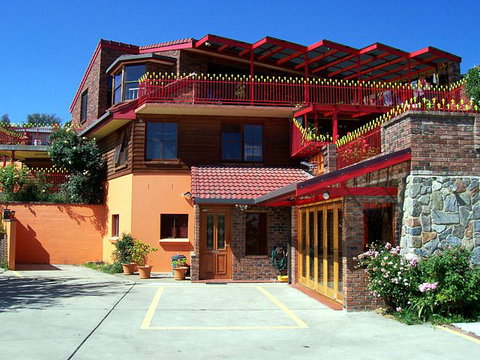 Peppers Over The Lake - Accommodation Coffs Harbour 2