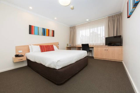 Premier Hotel & Apartments - Accommodation Coffs Harbour 0