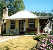 Price Morris Cottage - Accommodation Coffs Harbour