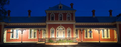 Hay Caravan Park - Accommodation Coffs Harbour 1