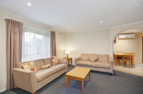 Parkwood Motel & Apartments - Accommodation Coffs Harbour 2