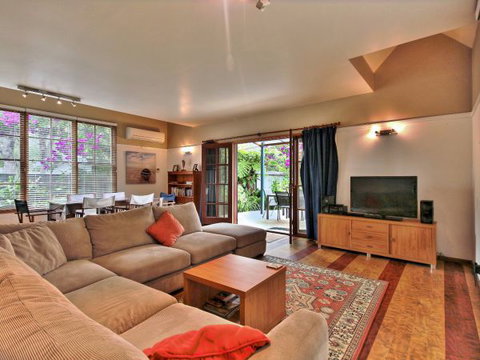 Seaview - Accommodation Coffs Harbour 125