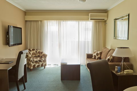 Riverside Hotel Southbank - Accommodation Coffs Harbour 2