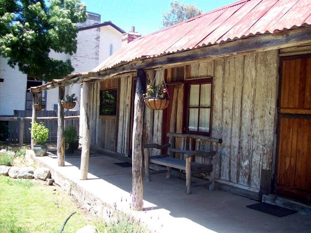Cook ACT Accommodation Coffs Harbour