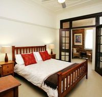 The Bank Guesthouse - Accommodation Coffs Harbour