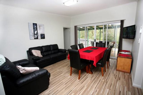 Top Tourist Riverview Tourist Park - Accommodation Coffs Harbour 0