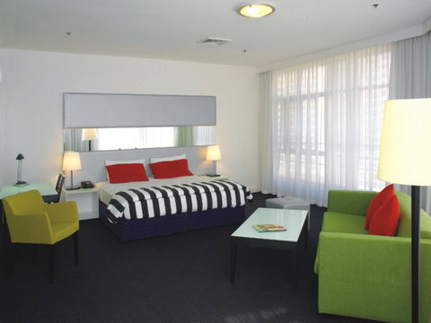 Vibe Hotel Sydney - Accommodation Coffs Harbour 4