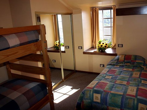 Village Family Motor Inn - Accommodation Coffs Harbour 3