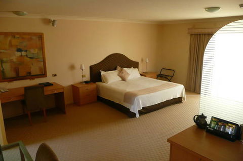Wagga RSL Club Motel And Apartments - Accommodation Coffs Harbour 0
