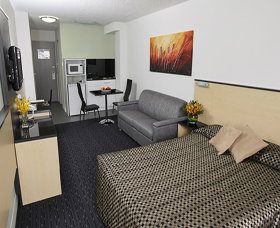 Goodearth Hotel - Accommodation Coffs Harbour 1
