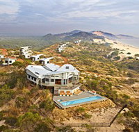 The Berkeley River Lodge - Accommodation Coffs Harbour