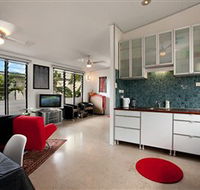 Beachside Tropical Retreat - Accommodation Coffs Harbour