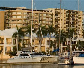 Cullen Bay Resorts - Accommodation Coffs Harbour 1