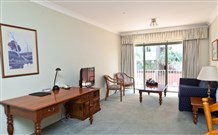 Belmore All-Suite Hotel - Wollongong - Accommodation Coffs Harbour 0