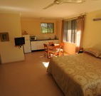Ned's Bed Horse and Dog-Otel - Clybucca - Accommodation Coffs Harbour