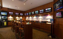 Royal Hotel Springwood - Springwood - Accommodation Coffs Harbour 3