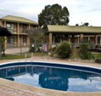 Statesman Motor Inn - Corowa - Accommodation Coffs Harbour