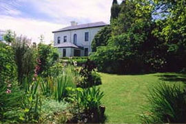 Mount Stuart House - Accommodation Coffs Harbour 0