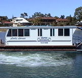 Dolphin Houseboat Holidays - Accommodation Coffs Harbour