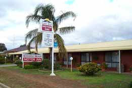 Country Roads Motor Inn - Accommodation Coffs Harbour 0