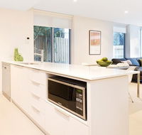 Best Western The Tudor Box Hill - Accommodation Coffs Harbour