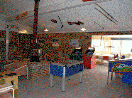 Acacia Snowy Motel - Accommodation Coffs Harbour 2