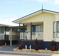 Palm Valley Motel And Home Village - Accommodation Coffs Harbour