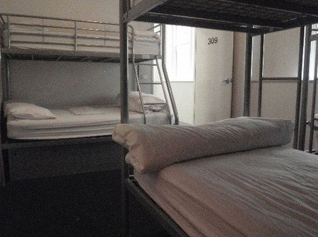 Elephant Backpackers - Accommodation Coffs Harbour 3