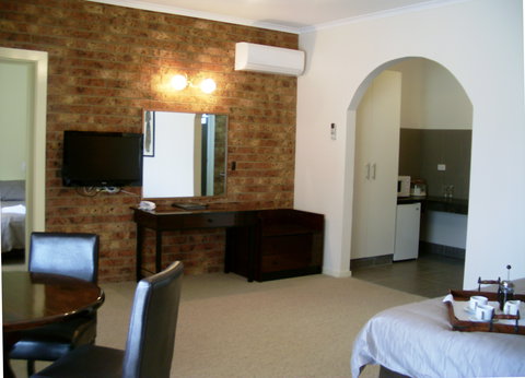 Federation Motor Inn - Accommodation Coffs Harbour 4