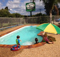 Country Rose Motel - Accommodation Coffs Harbour