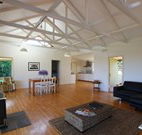 Yellow Dog Cottage - - Accommodation Coffs Harbour