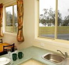 Mavis's Kitchen and Cabins - Accommodation Coffs Harbour
