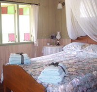 Flora Alba Accommodation - Accommodation Coffs Harbour