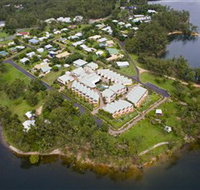 Tinaroo Lake Resort - Accommodation Coffs Harbour