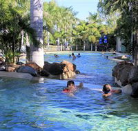 Aussie Outback Oasis Cabin and Van Village - Accommodation Coffs Harbour