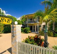 While Away Bed and Breakfast - Accommodation Coffs Harbour