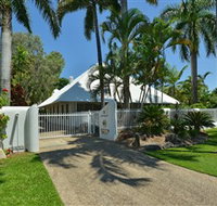 Serenity Port Douglas Luxury Beachfront - Accommodation Coffs Harbour