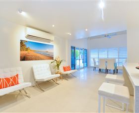 Serenity Port Douglas: Luxury Beachfront - Accommodation Coffs Harbour 1