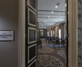 The New Inchcolm Hotel And Suites - Accommodation Coffs Harbour 3