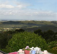 Hillside Bed and Breakfast and Gumnut Cottage - Accommodation Coffs Harbour