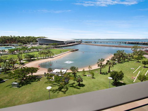 Akuna Waterfront - Accommodation Coffs Harbour 2