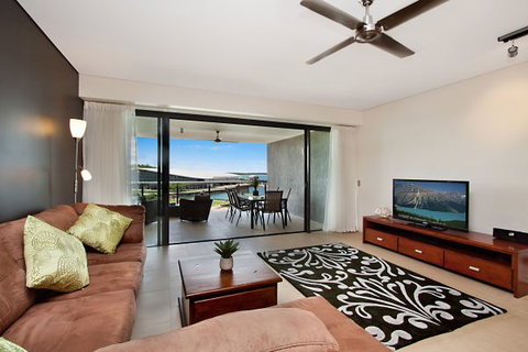 Akuna Waterfront - Accommodation Coffs Harbour 7