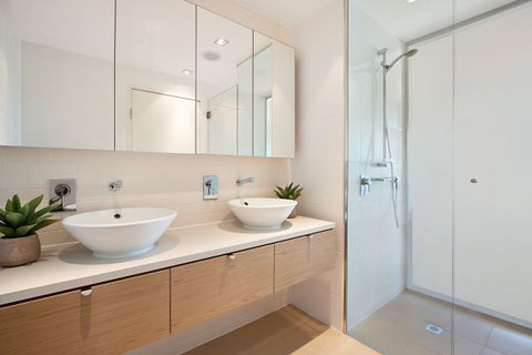 Akuna Waterfront - Accommodation Coffs Harbour 10