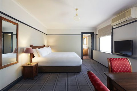 Brassey Hotel - Accommodation Coffs Harbour 8