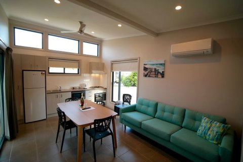 Colonial Holiday Park And Leisure Village - Accommodation Coffs Harbour 3