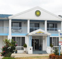 Blue and White Lodge - Accommodation Coffs Harbour