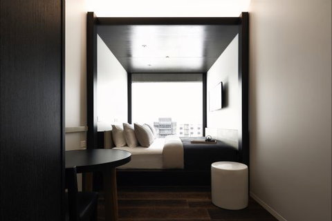 Little National Hotel - Accommodation Coffs Harbour 2