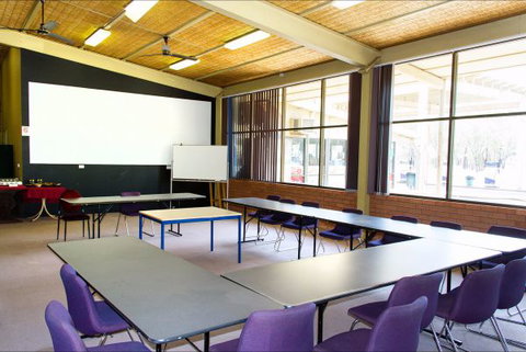 Litchfield Motel - Accommodation Coffs Harbour 8