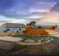Majestic View Cottages - Accommodation Coffs Harbour